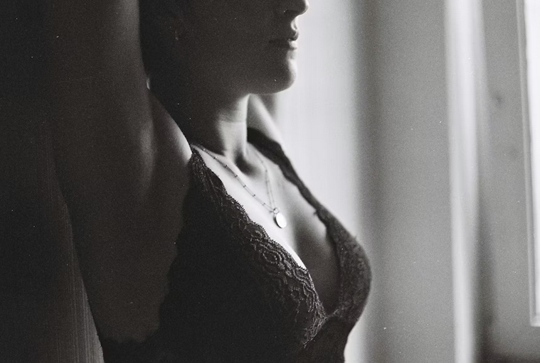 Living With Macromastia: Health Challenges and the Role of Breast Reduction